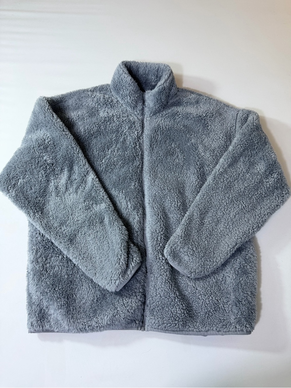 Victoria’s Secret Pink Gray Sherpa Faux Fur Full Zip Jacket Women’s Size Medium